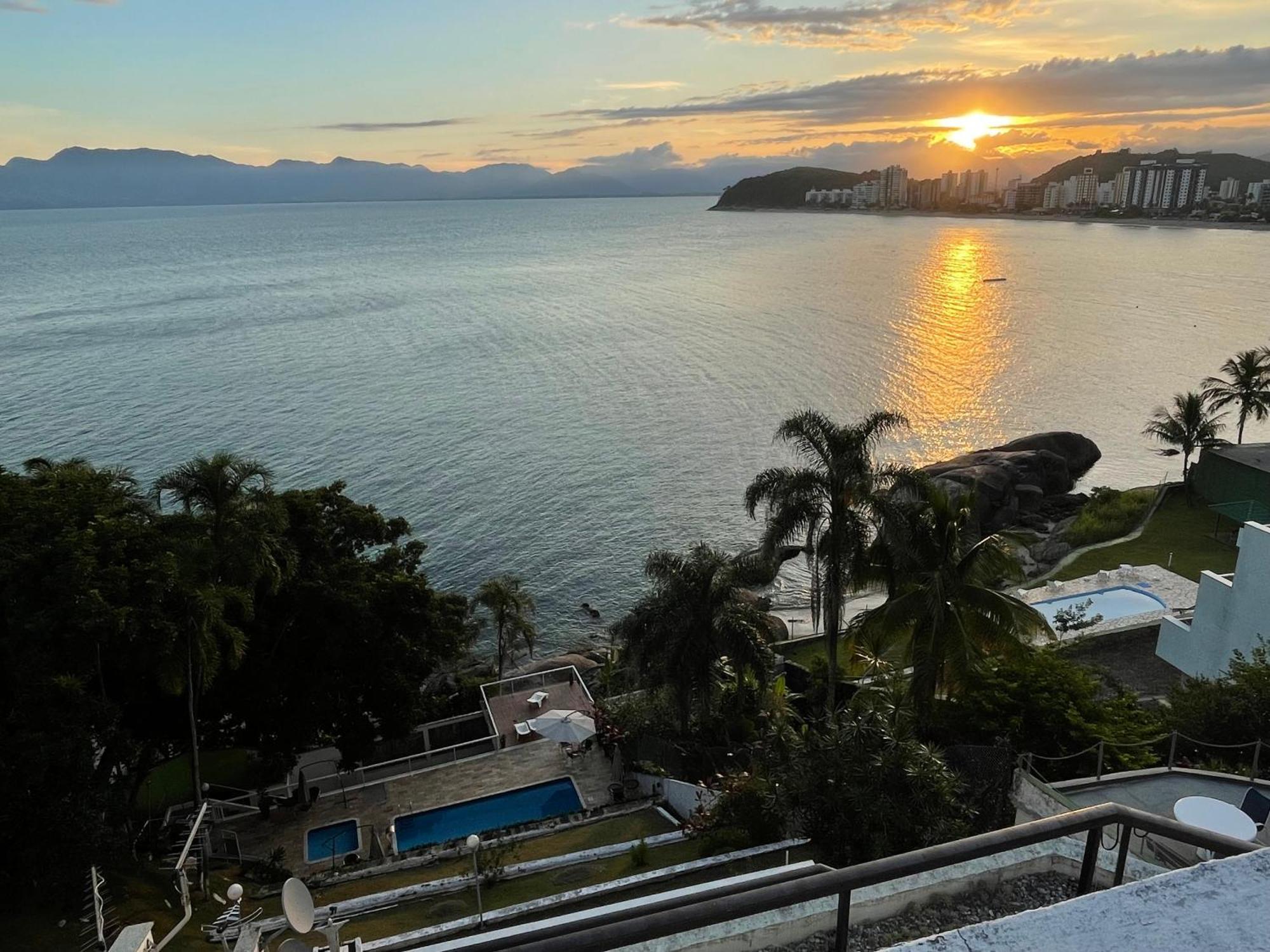 Linda Cobertura Duplex, Pe Na Areia,Vista Linda. Daire Caraguatatuba Dış mekan fotoğraf